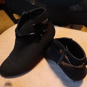 Comfortview Women's Ankle Boots Size 8WW